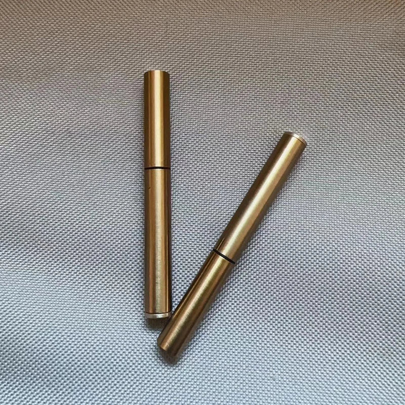 2024 New Brass Kerosene Nunchaku Lighter Windproof Mini Retro Grinding Wheel Ignition Flint Fireless Men's Smoking Toy Gift