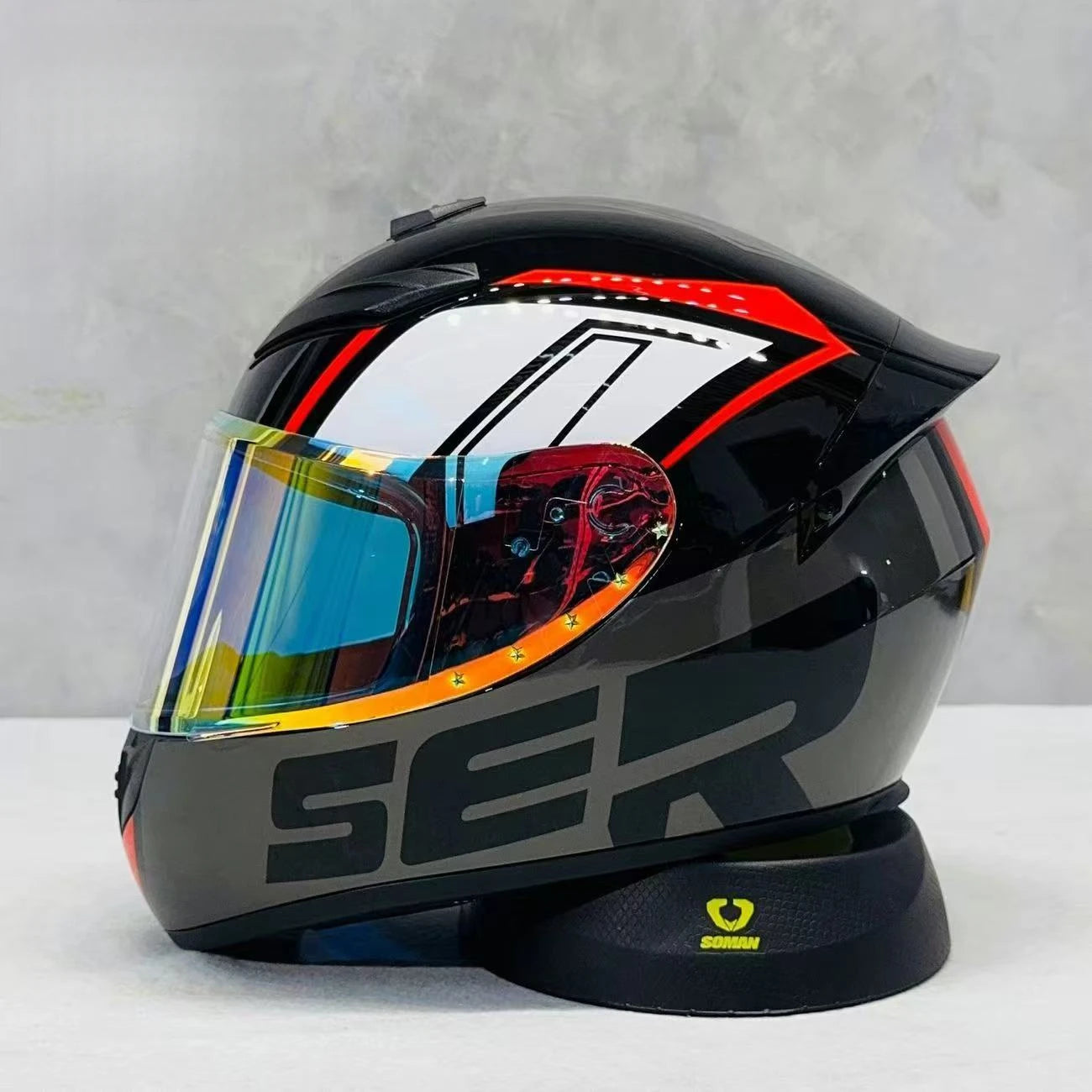 Street Graffiti Style Full Face Motorcycle Helmet Reduces Wind Drag Stabilizing Head at High Speeds for a Less Fatiguing Ride