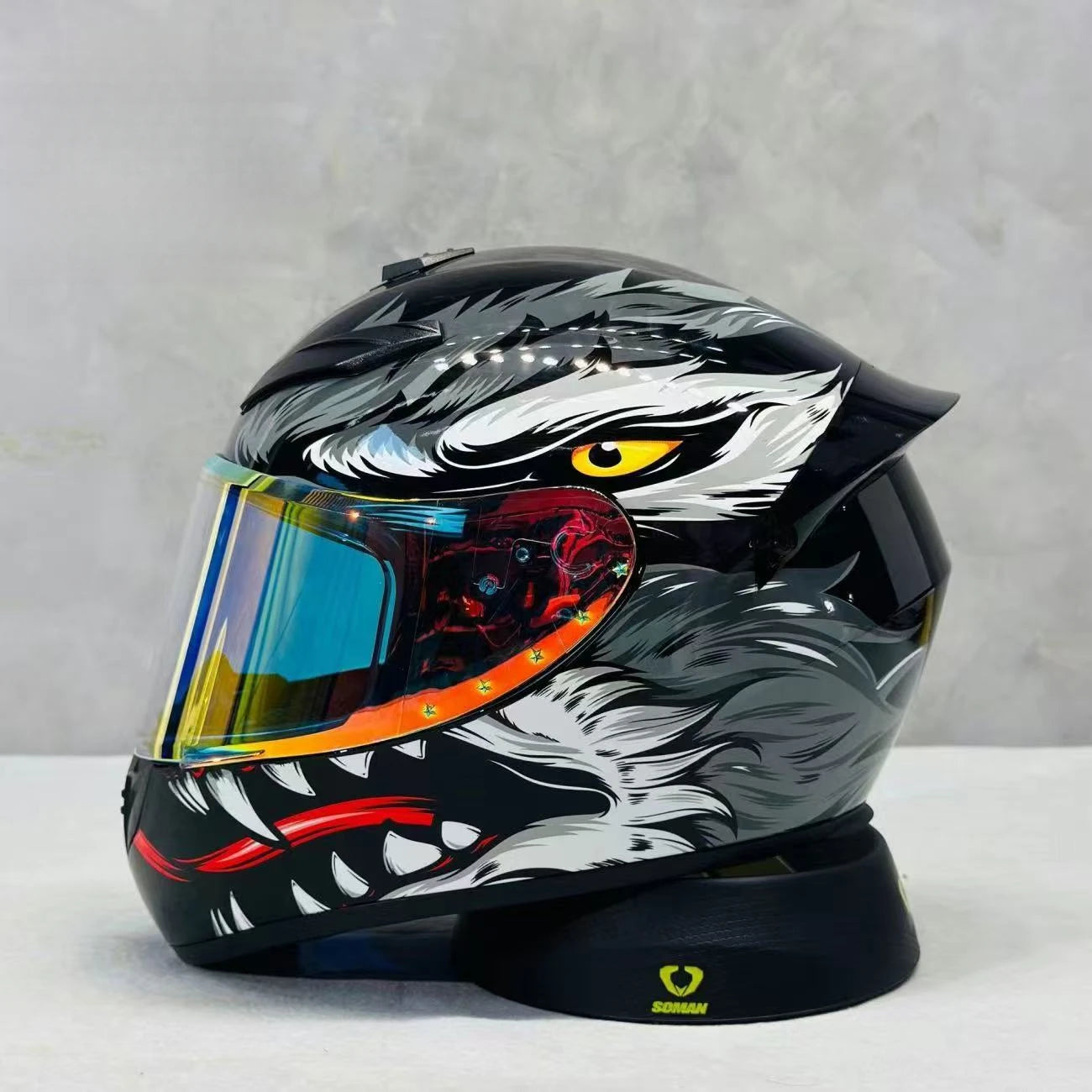 Street Graffiti Style Full Face Motorcycle Helmet Reduces Wind Drag Stabilizing Head at High Speeds for a Less Fatiguing Ride