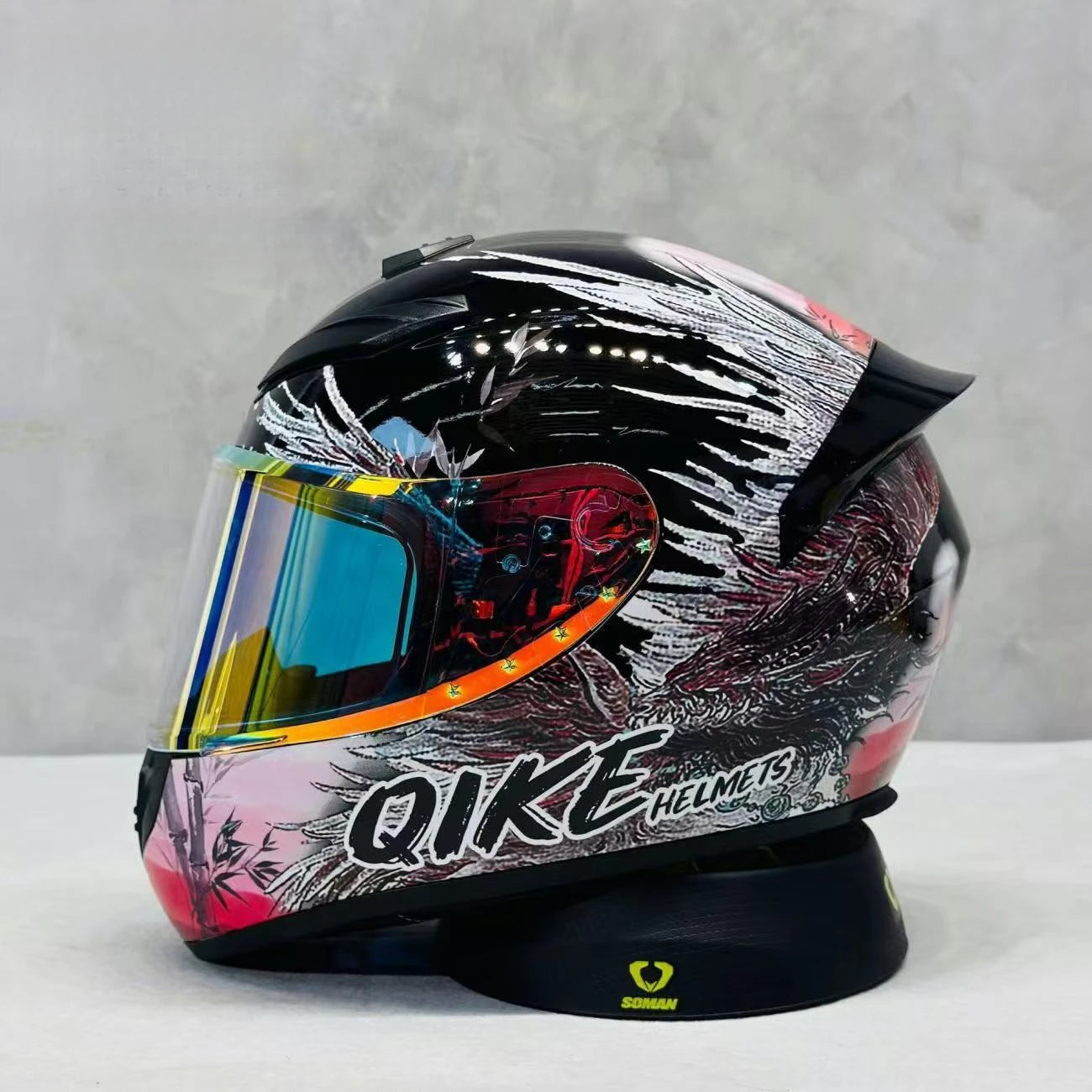 Street Graffiti Style Full Face Motorcycle Helmet Reduces Wind Drag Stabilizing Head at High Speeds for a Less Fatiguing Ride
