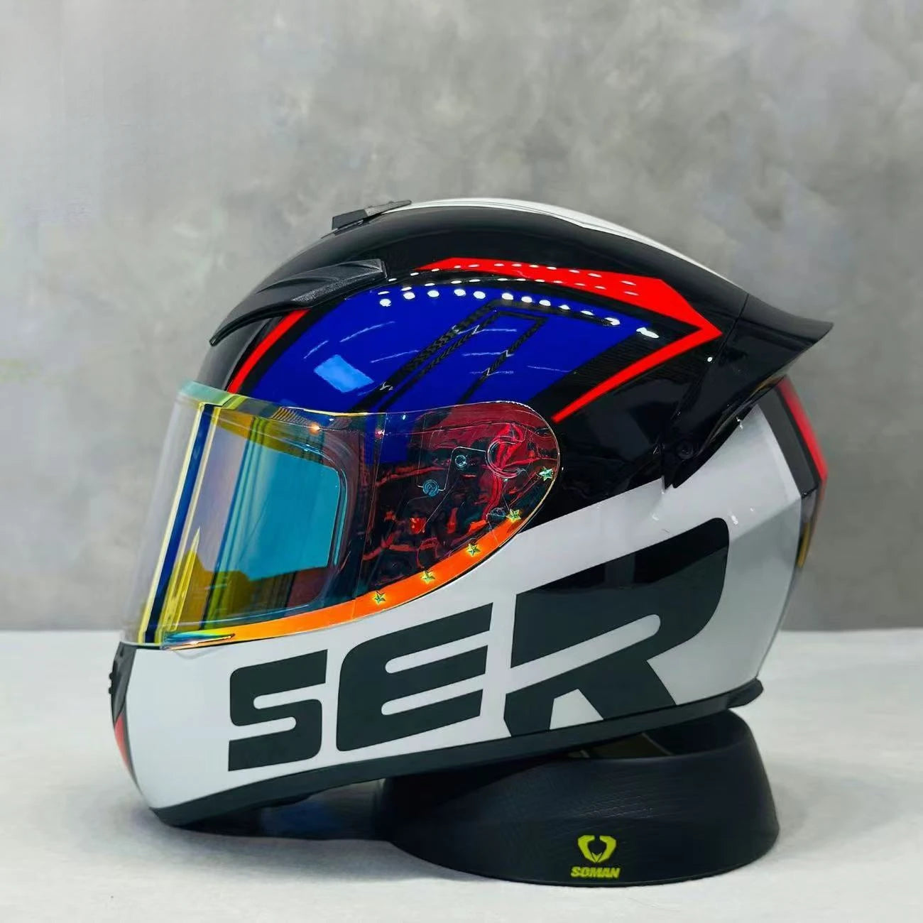 Street Graffiti Style Full Face Motorcycle Helmet Reduces Wind Drag Stabilizing Head at High Speeds for a Less Fatiguing Ride