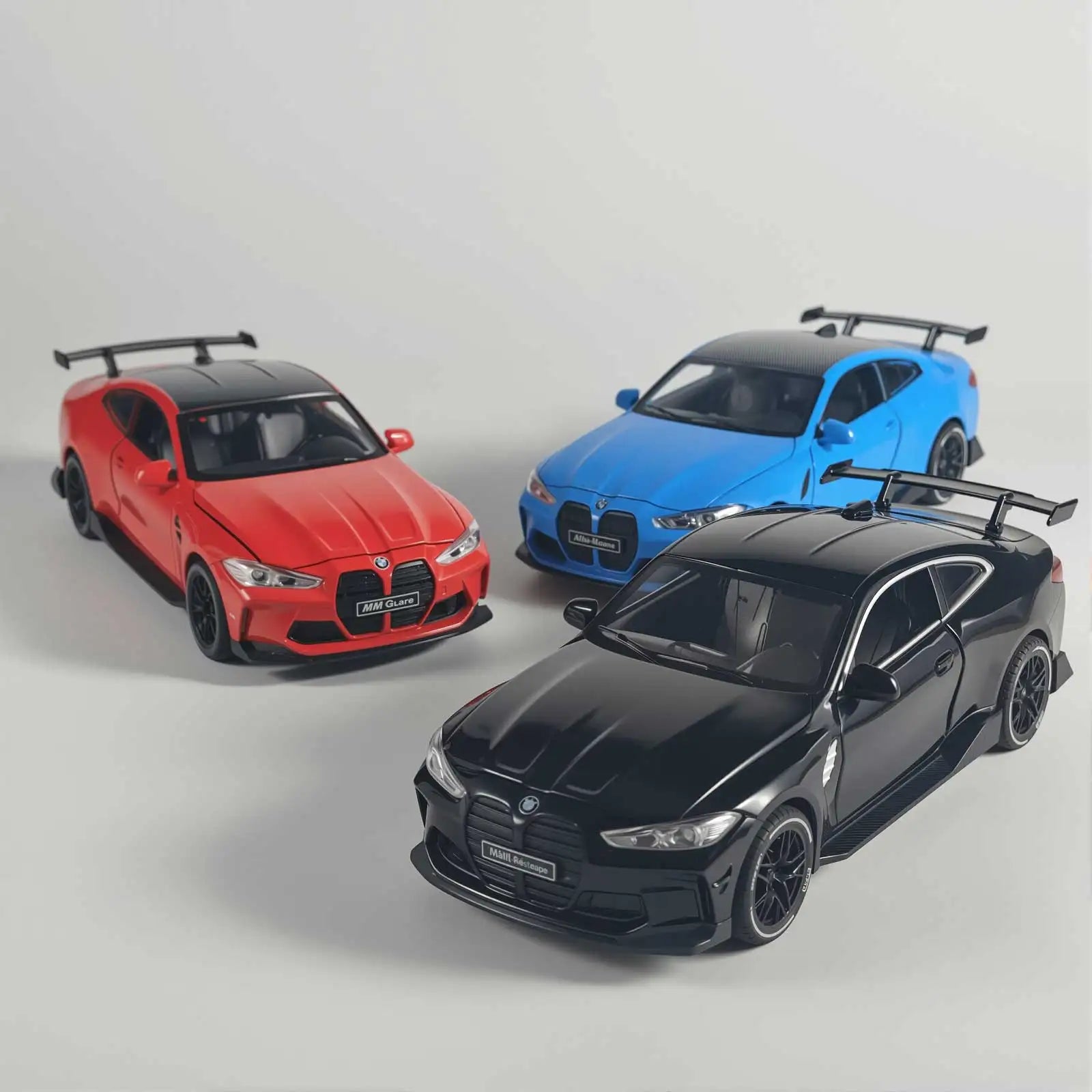 1/32 BMW M4 Coupe Sports Car Alloy Die Casting Model Collection Miniature Desktop Ornaments Miniauto Mini GT Holiday Gift Boy